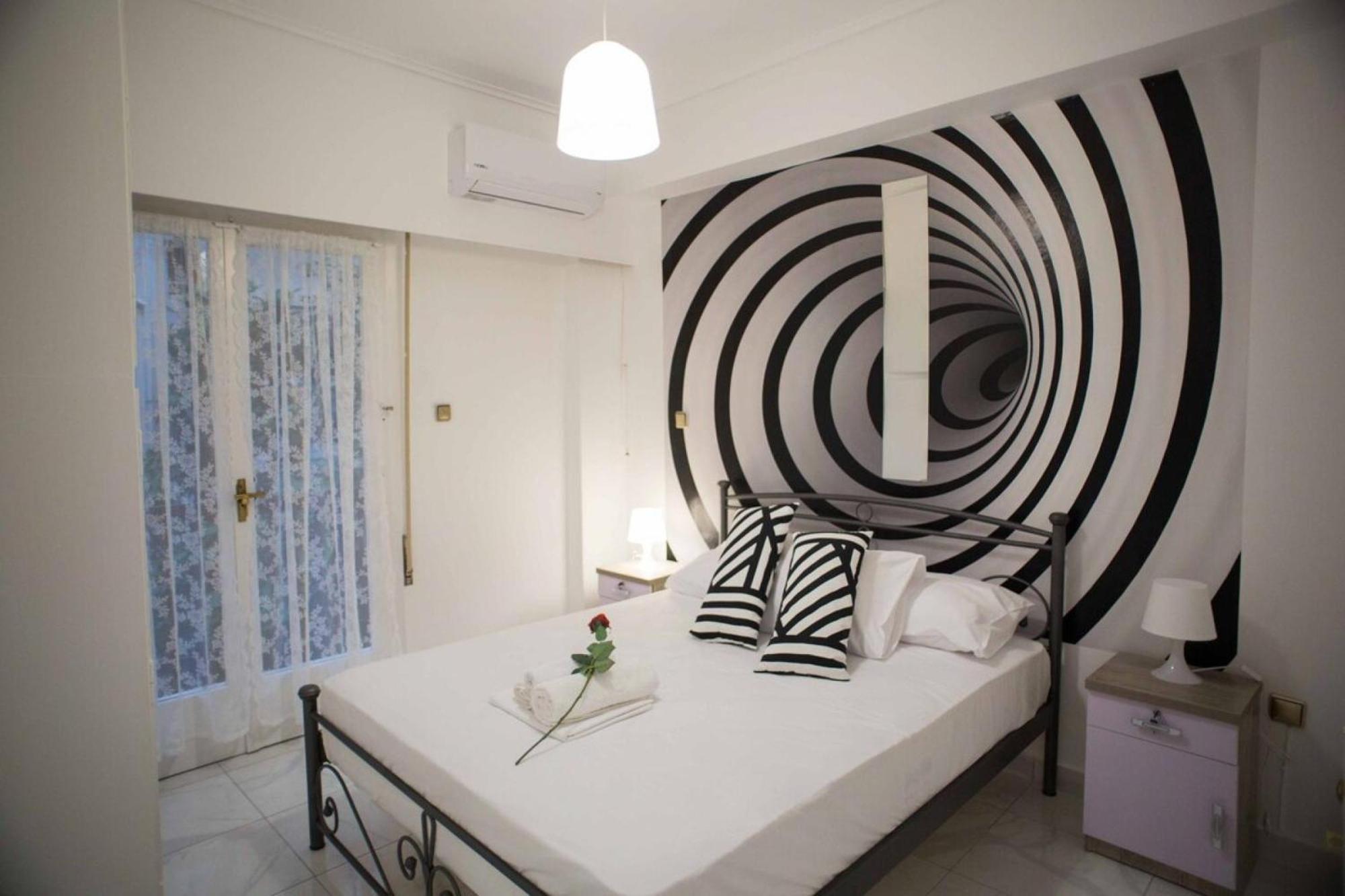 Cozy Apartment With Sea View Next To Marina Zeas Pireu Exterior foto